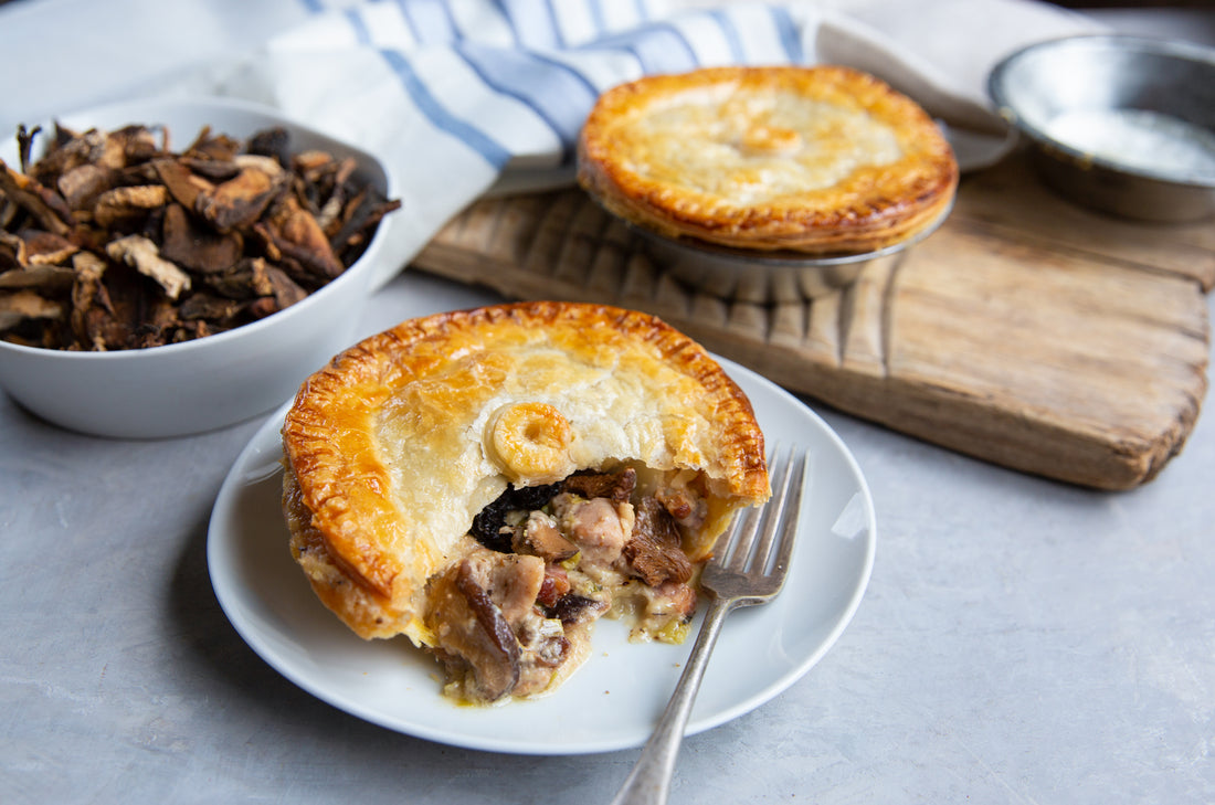 Recipe: chicken and dried mushroom pies