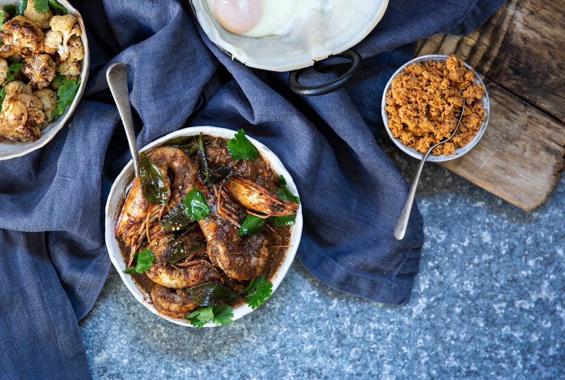 Recipe: Sri Lankan prawn curry with coconut sambol